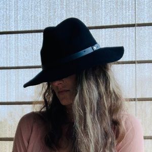 Anthropology Black Wool Hat W leather strap around